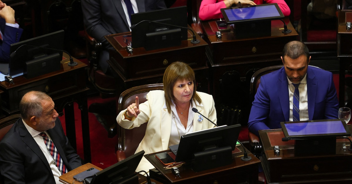 Bullrich Backs Down After Challenging the Milei Inner Circle and Exposing a Raw Power Struggle