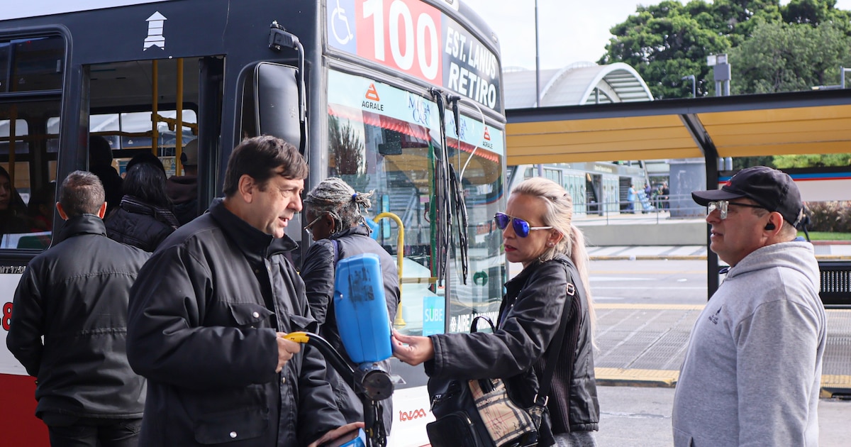 AMBA Bus and Train Fares Rise Again as Price Gap With Argentina’s Interior Remains Wide