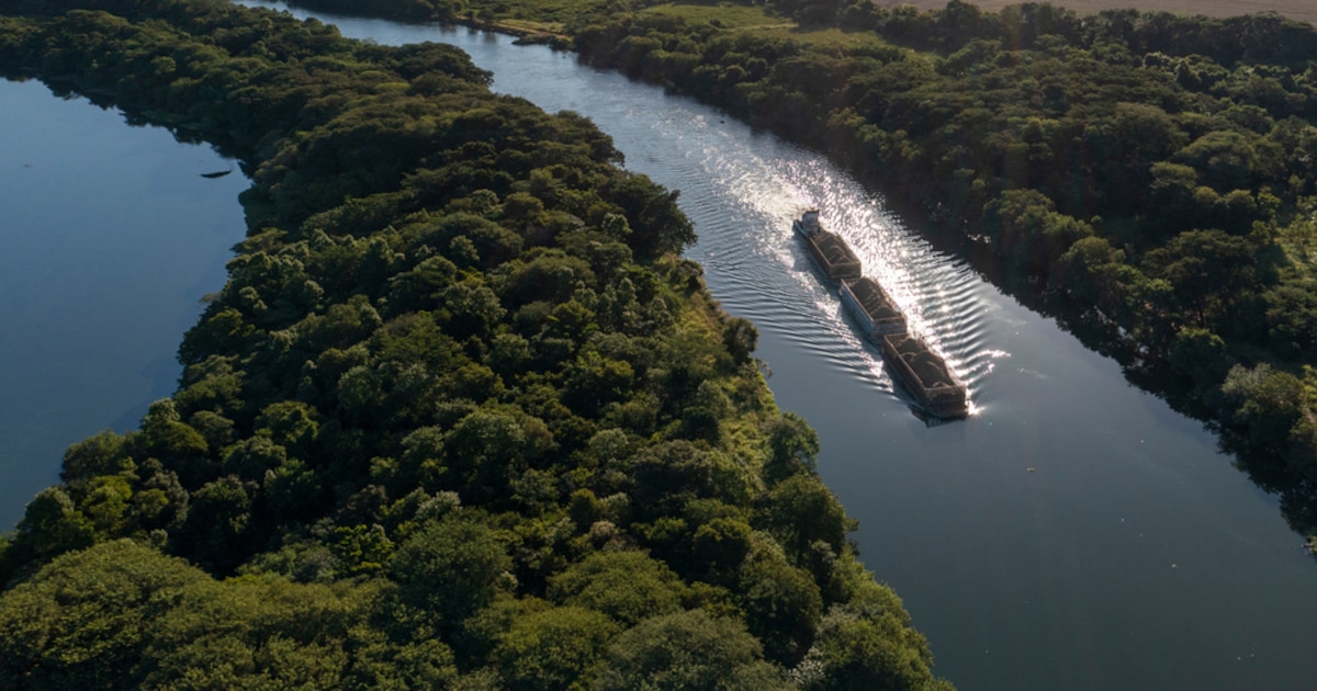 Washington Casts Its Shadow Over Argentina’s Strategic Waterway as Jan De Nul Moves to Lock In a 25-Year Prize