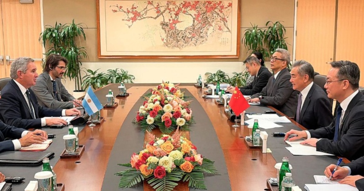 Argentina Is Stalling Between Washington and Beijing While Milei’s China Trip Remains Politically Frozen