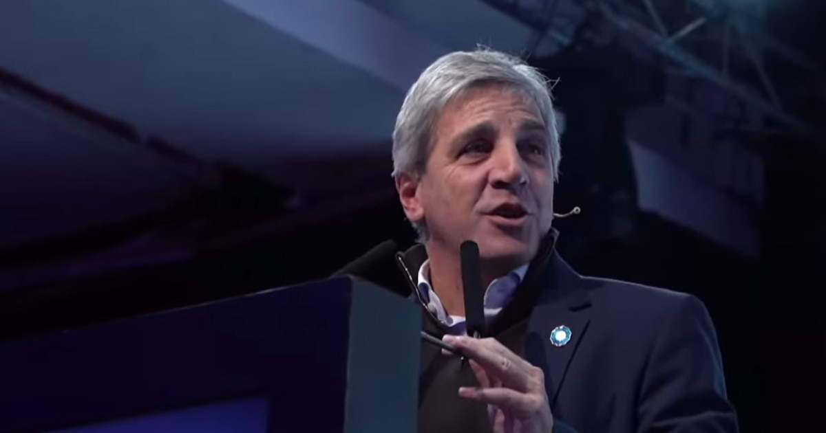 Caputo Defends Argentina’s Economic Plan and Points to a Sharp Gap Between Data and Public Narrative